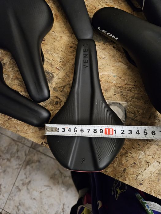 Седло NUANCE LITE Venec Merida Leon Formula Azimut