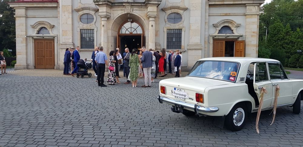 Auto do ślubu i wesela