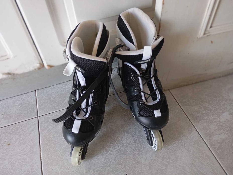 Patins em linha como novos