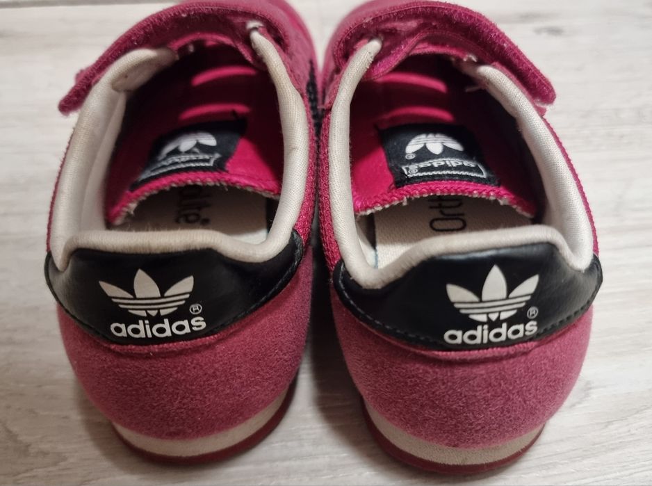 Дитячі кросівки Adidas
