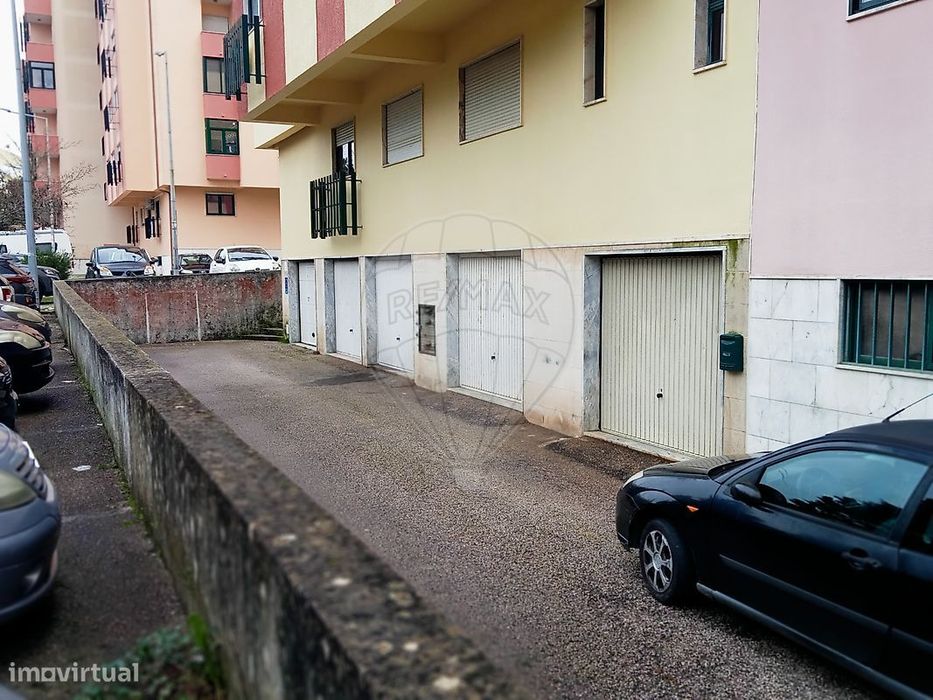 Garagem  para arrendamento