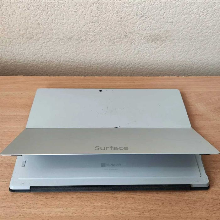 Планшет Microsoft Surface Pro 3 12.2