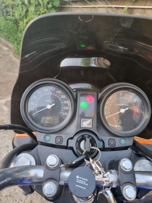 Vender mota em bom estado