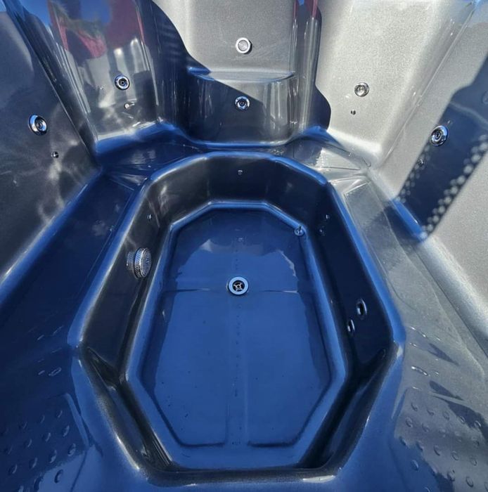 Mobilna bania jacuzzi XXL Duża