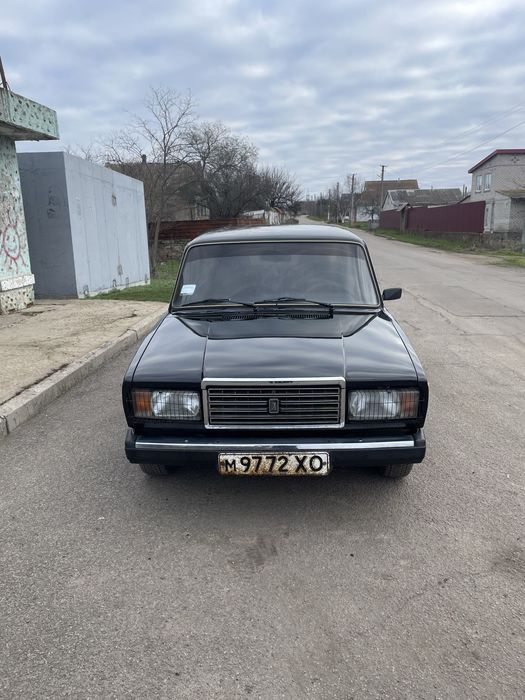 Ваз 2107 черная.