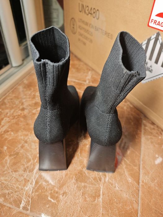 Жіночі нові ботильони