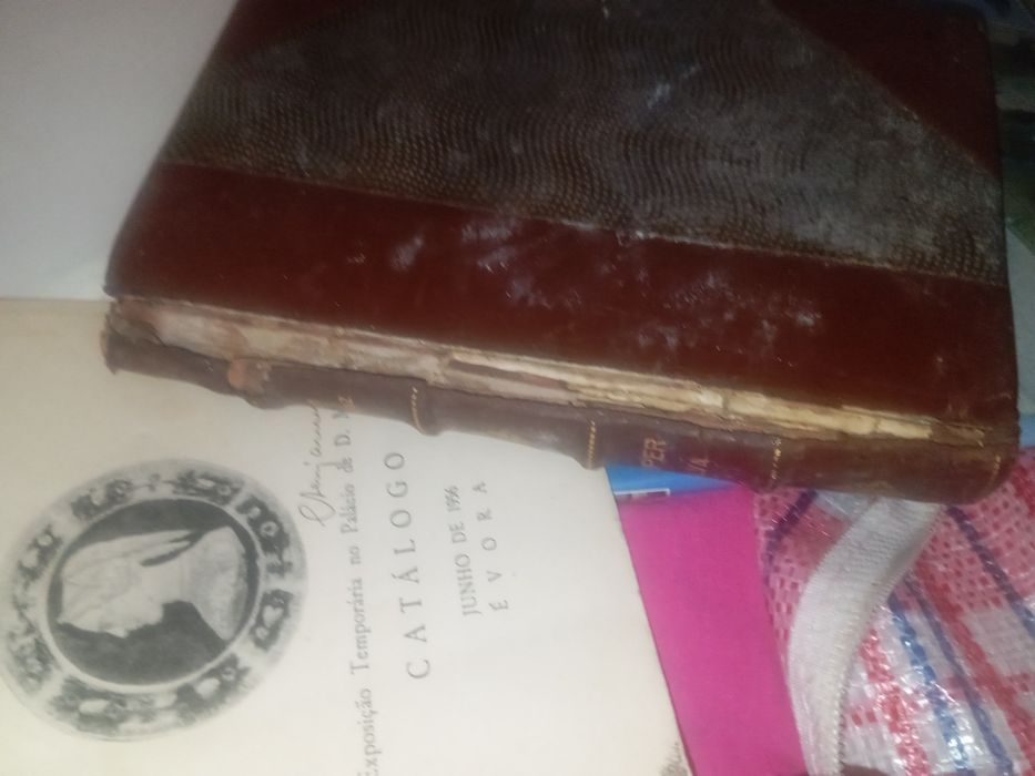 Romper d alva livro com defeito na lomba