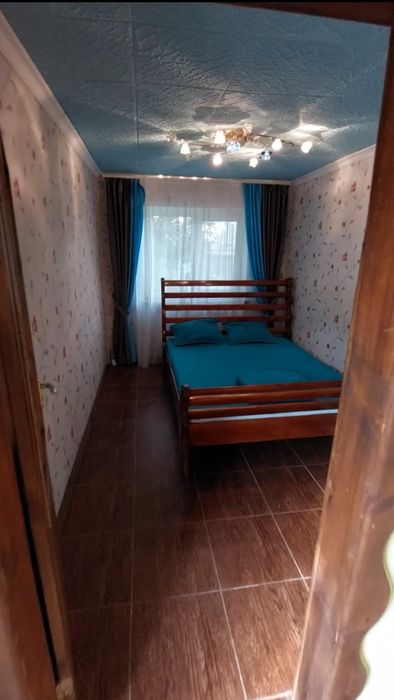 Сдам будинок біля річки ,з чаном та лодками