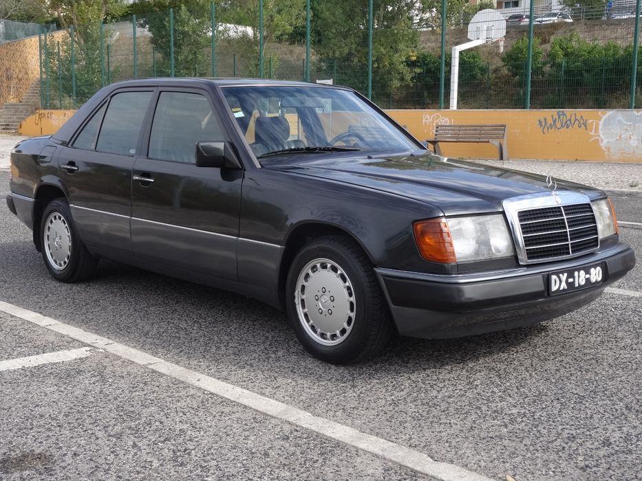 Mercedes 200D 1 Dono Como Novo