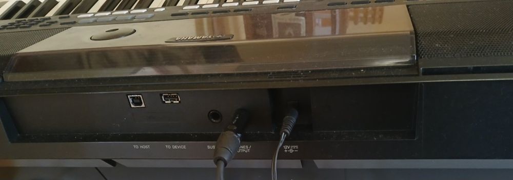 Yamaha PSR E 433