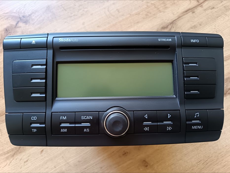 Radio Skoda Octavia 2