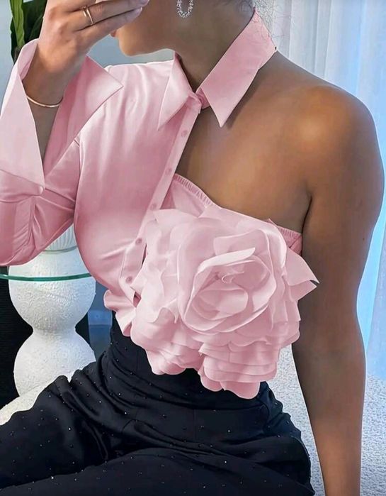 Roupa Feminina pronta a estrear
