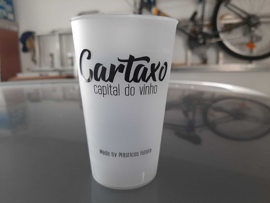 Copos plástico grosso, Hotel Vasco da Gama.Cartaxo Capital vinho.Taça.