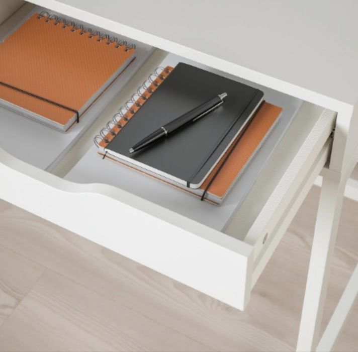 Стіл IKEA ALEX білий