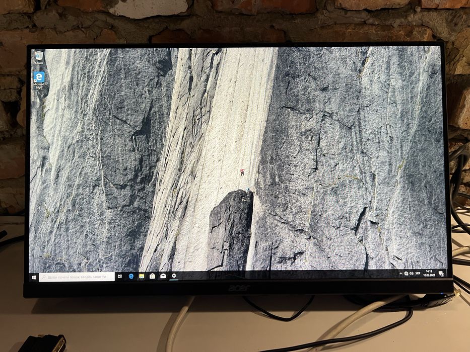 Ігровий безрамковий монітор Acer 24 діагональ