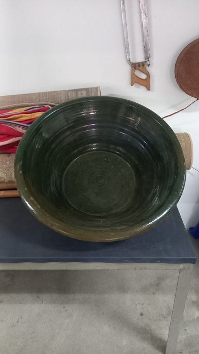 Alguidar Antigo em Barro Vidrado Verde XL – 70cm (Excelente Estado)