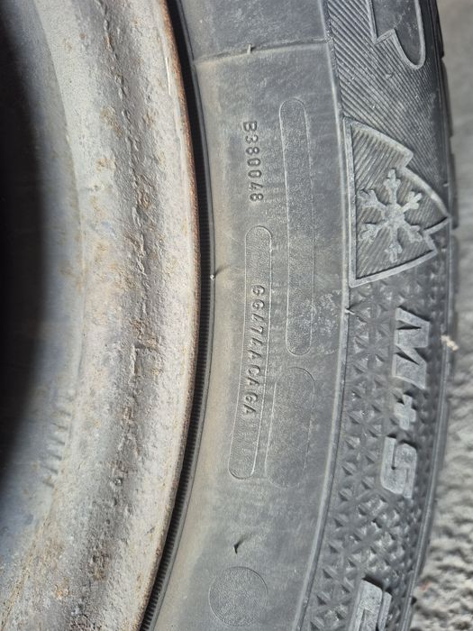 Покришки 225/65 R16 GOOD YEAR шиповані зимові