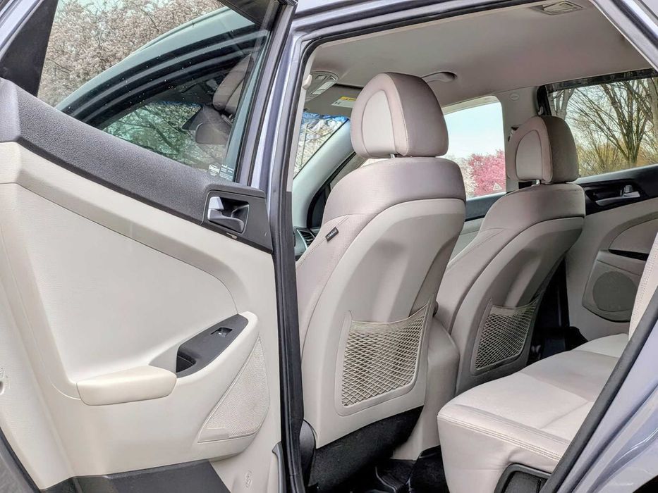 Hyundai Tucson      2016
