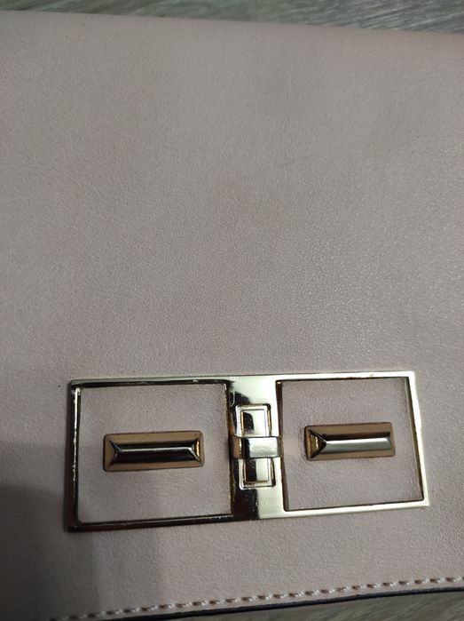 Torebka listonoszka pudrowy róż