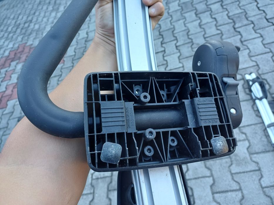 Bagażnik rowerowy dachowy, uchwyt rowerowy Thule ProRide 591