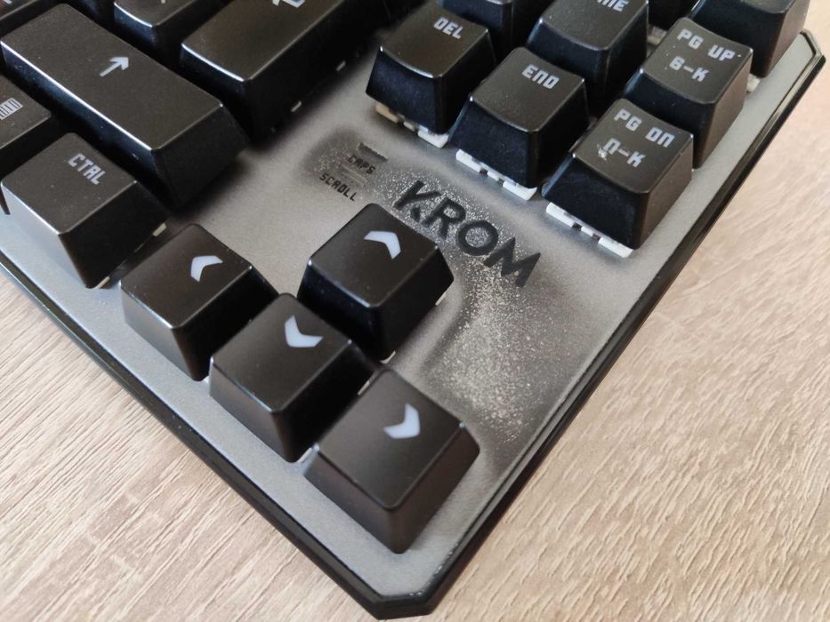 Teclado Mecânico Krom Kernel TKL64550345612931124