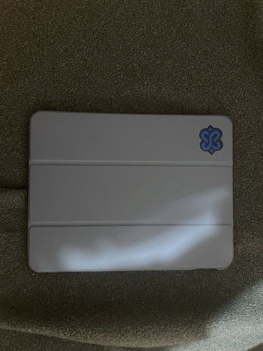 iPad 10 gen 64GB Wi-Fi + Apple Pencil 1 + etui