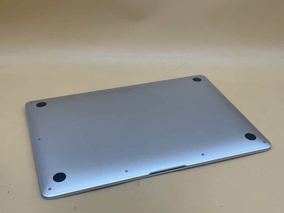 Macbook air 2020 m1 стан нф фото 90 циклів