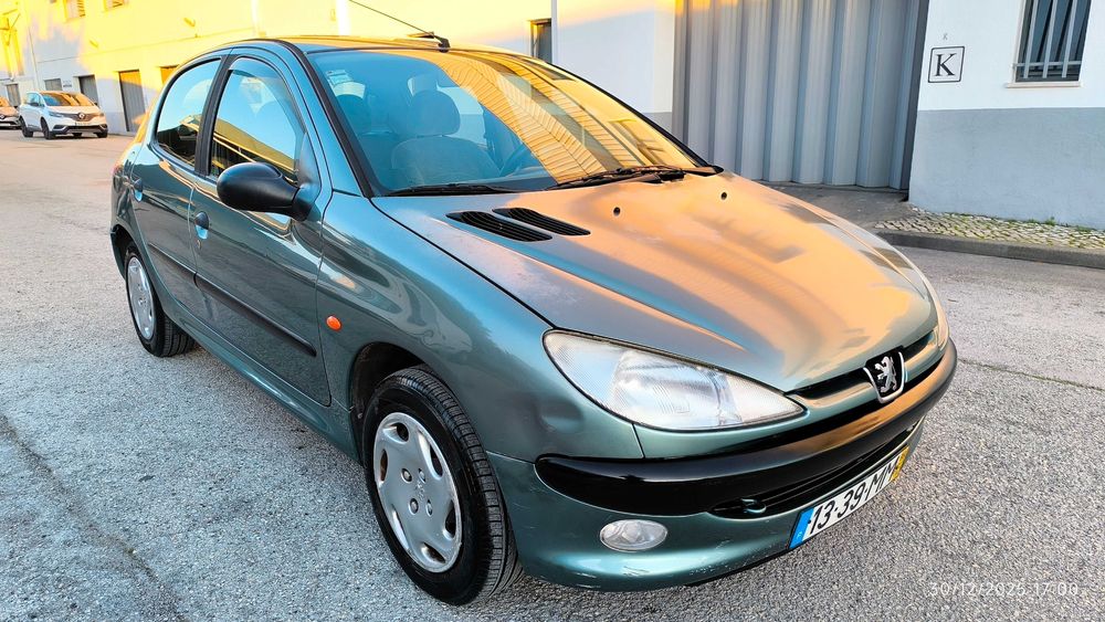 Peugeot 206 1.1 muito bom estado geral