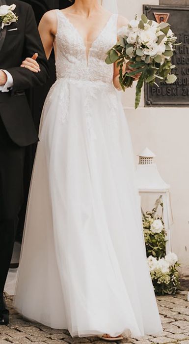 Suknia ślubna Emmel Herm’s Bridal