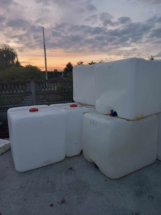 Wkłady mauzer  zbiorniki na wodę deszczówkę 1000l