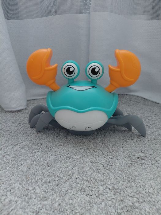 Музичний краб, що рухається