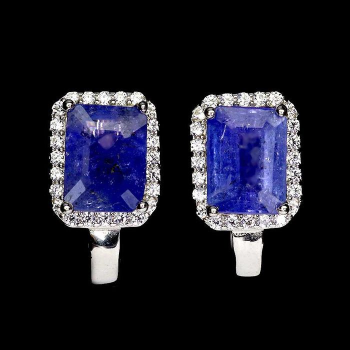 Серьги из серебра 925 пробы с танзанитом 8x6 мм