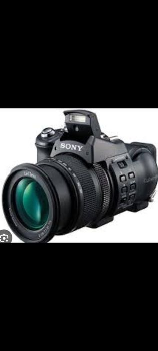 SONY DSC-F828, Carl Zeiss Т (об'єктив: 2:2,8/28-200), стан нової.