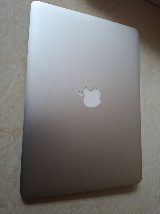 Apple Mac Book Air 13"
