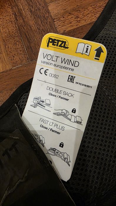 Arnês de Trabalho Petzl Volt Wind