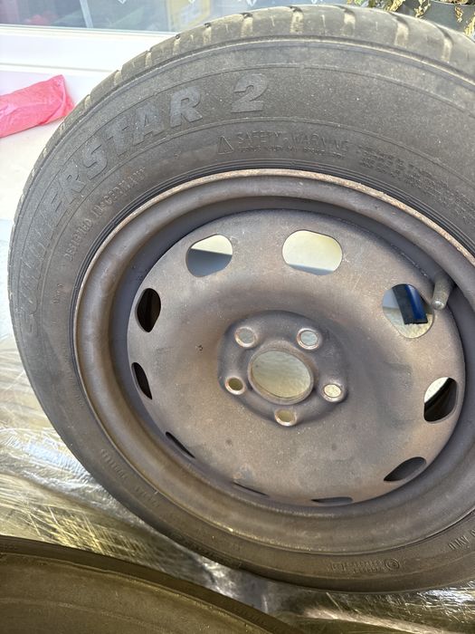 Koła 2szt.  VW polo IV/golfIV 165/70R14 pięcio srubowe