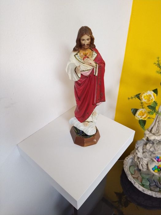 Estante de parede prateleira branca IKEA. Casa apartamento escritório