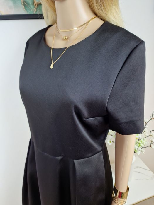 Sukienka rozkloszowana 44 koktajlowa na imprezę wesele studniówkę