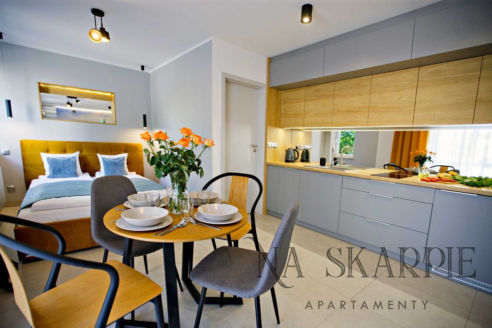 Apartament Na Skarpie 1 - noclegi nad jeziorem, promenada, Mazury