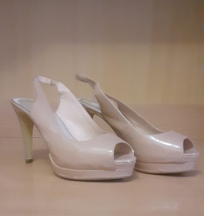 Женские туфли 38