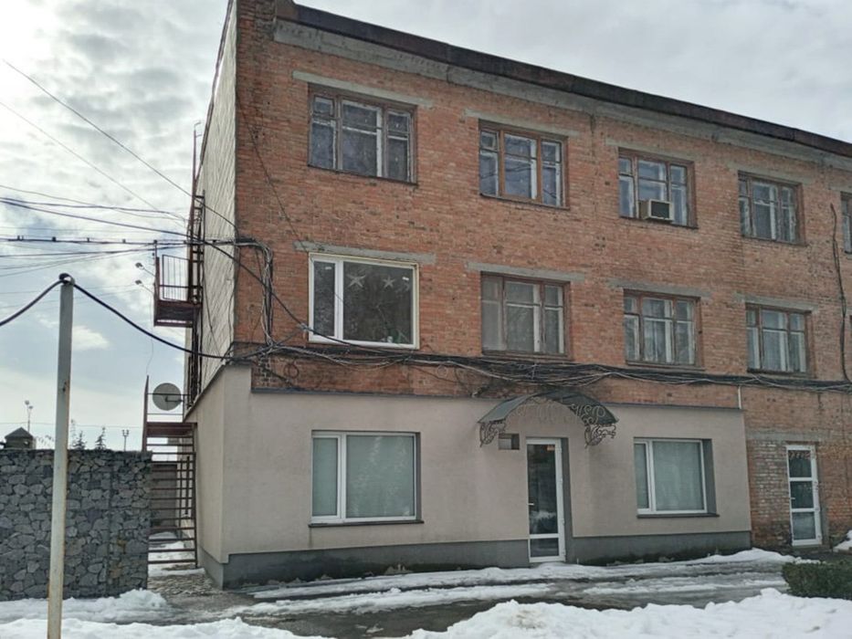 Продам приміщення/офіс 50 м². Пр. Володимирський 128/2