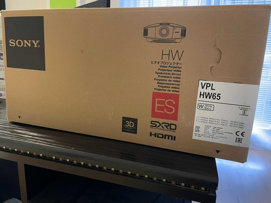 Projektor Sony VPL-HW65 FullHD SXRD