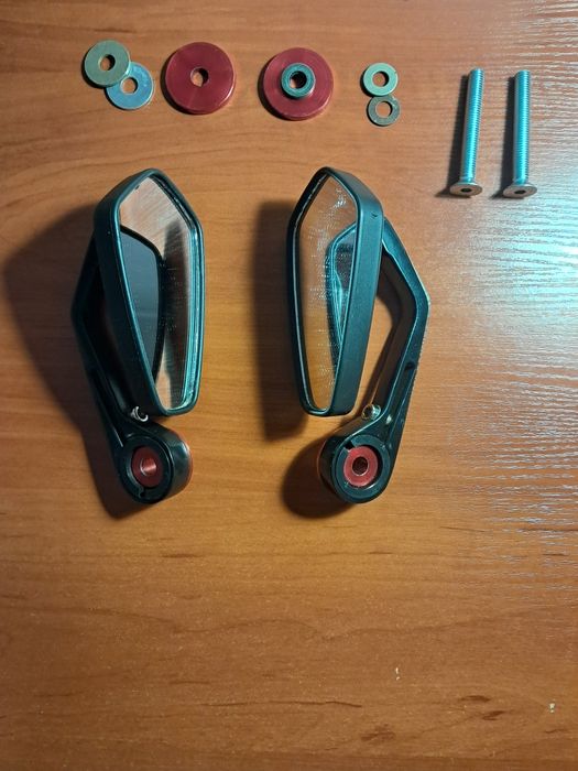 Дзеркала на мотоцикл