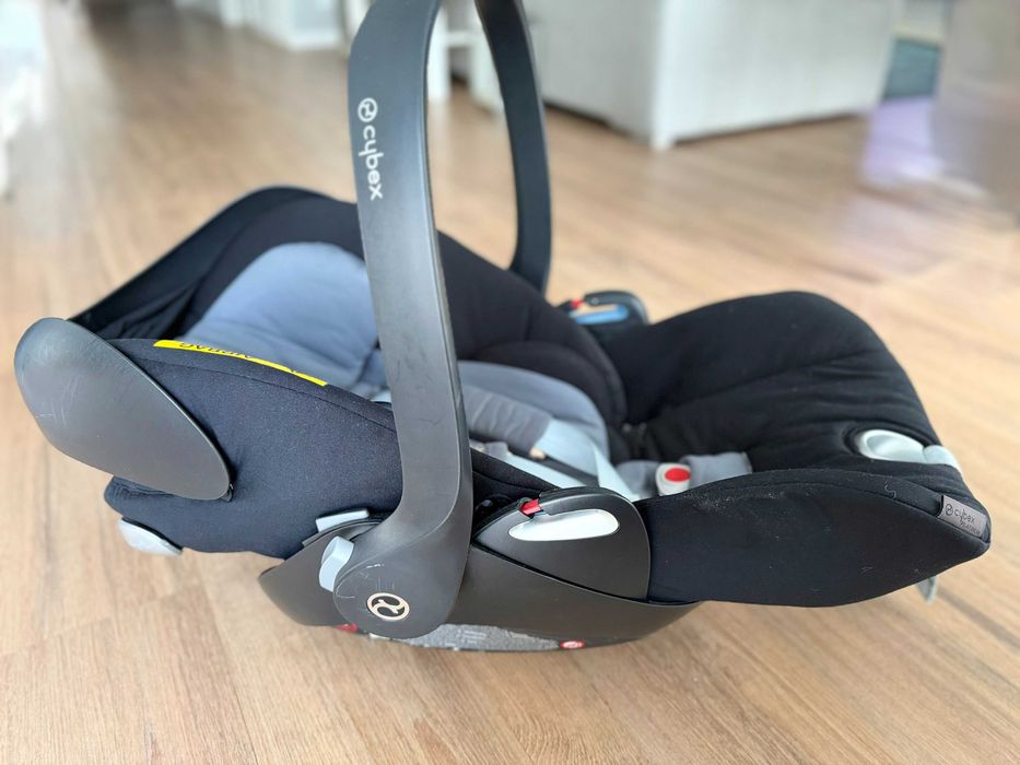 Ovo Cybex Cloud Q + Base Isofix + Capa Verão + Protetor UV Dooky