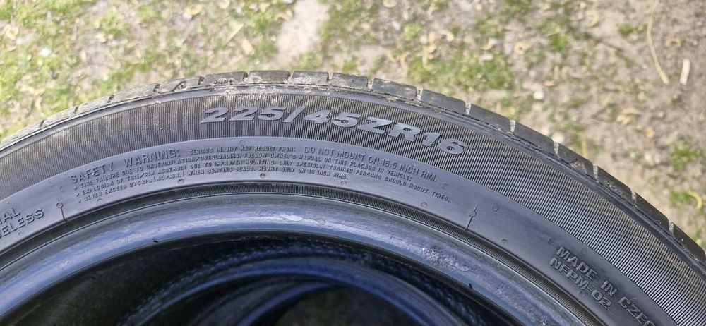 Opony letnie 225/45/16