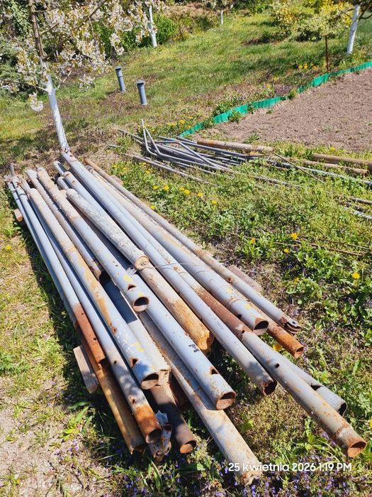 Rury stalowe grube na konstrukcję, złom