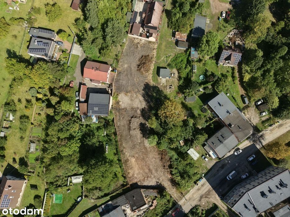Działka budowlana 1670 m² (lub 2 x 835 m²) | Prąd, media