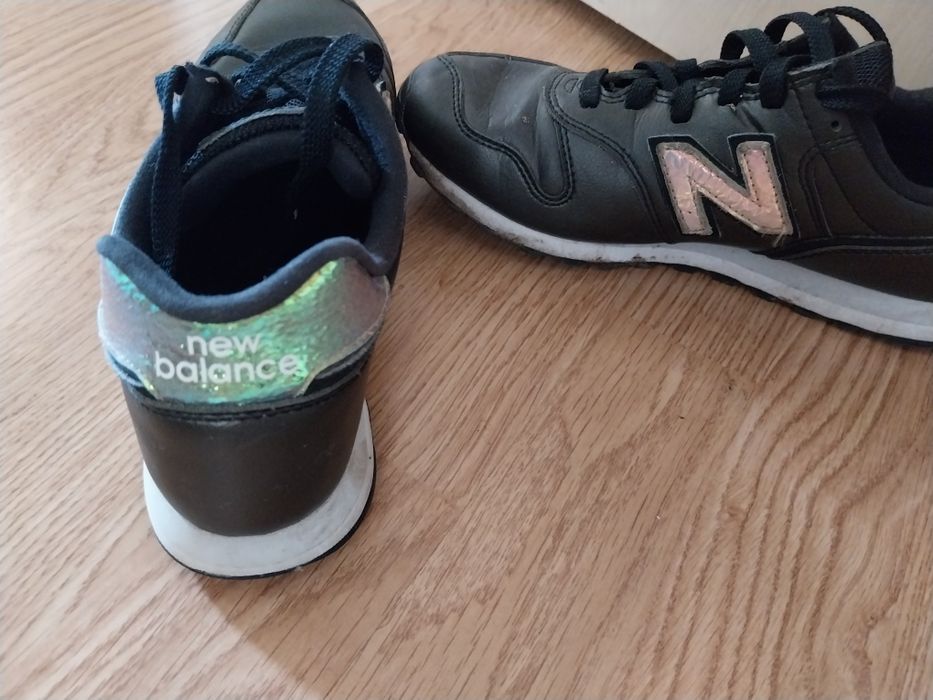 New balance 373 37.5
