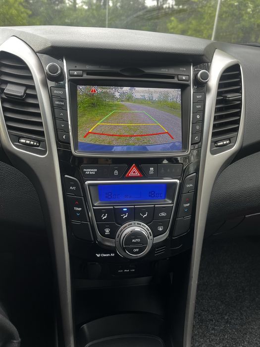 Hyundai i30 udokumentowany przebieg, kamera , navi