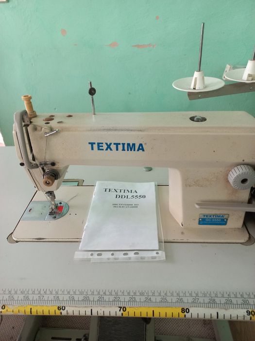 Промислова швейна машина